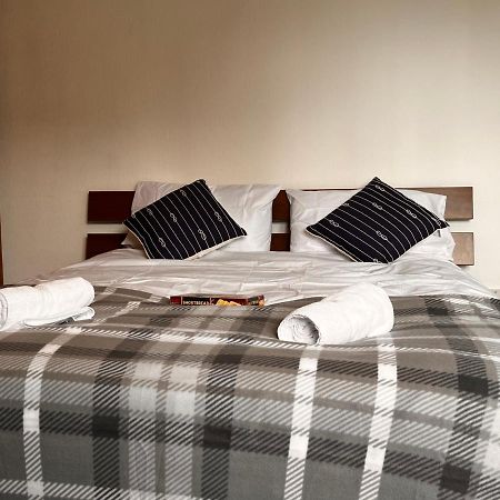 Hutchison Apartment Единбург Екстериор снимка